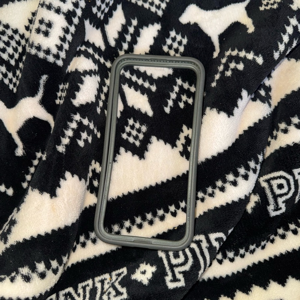 RhinoShield iPhone 13 Pro bumper case
